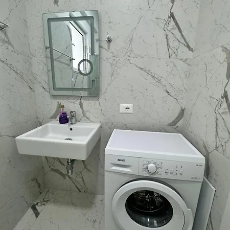 Kozi Apartment *